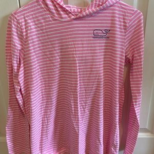 Vineyard Vines top